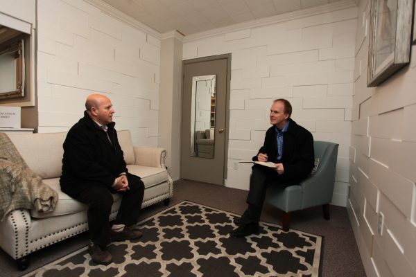 Wanted: 2,000 people from Lindsay who need a better income