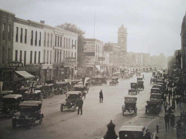 Lindsay’s attractions: Then and now, let us 'count our blessings'