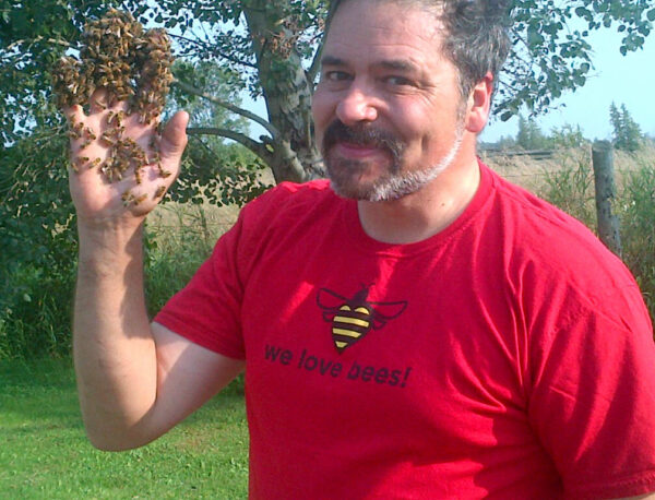 Beekeeper says his job creates a lot of buzz